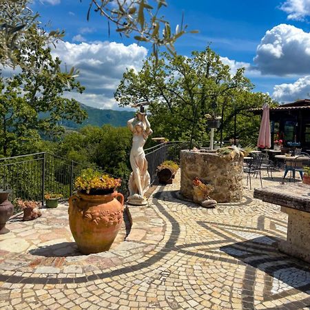 Agriturismo Le Faeta アルピーノ エクステリア 写真