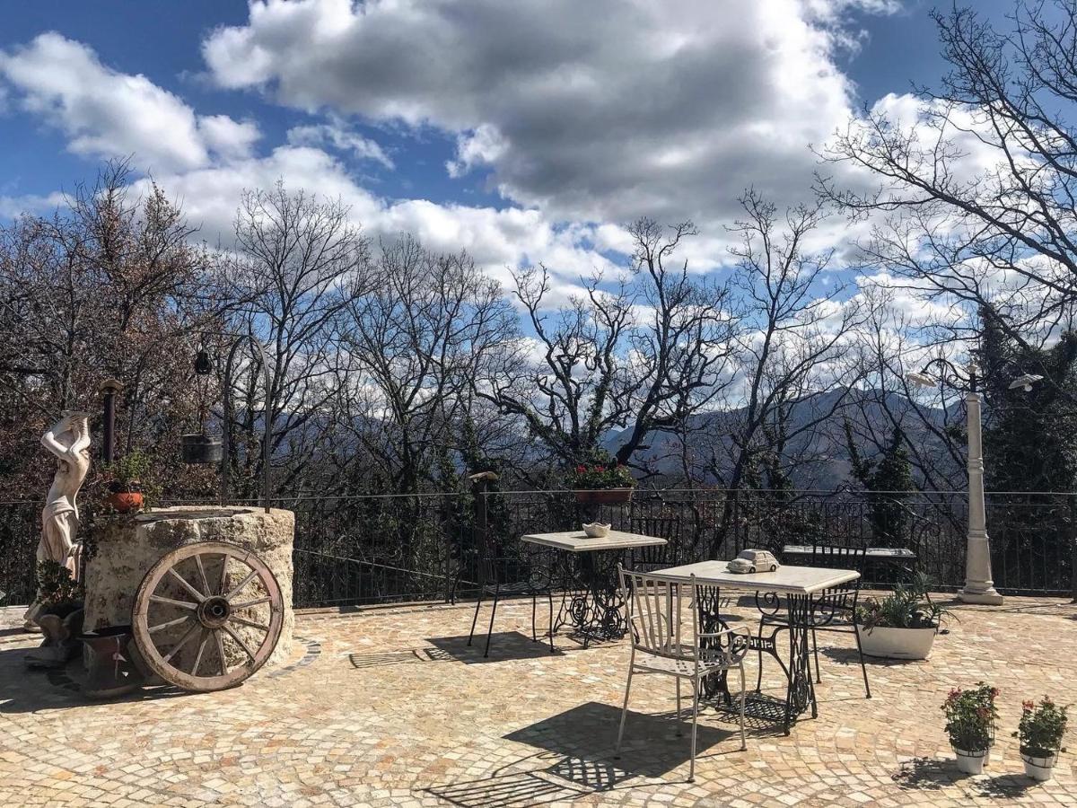 Agriturismo Le Faeta アルピーノ エクステリア 写真