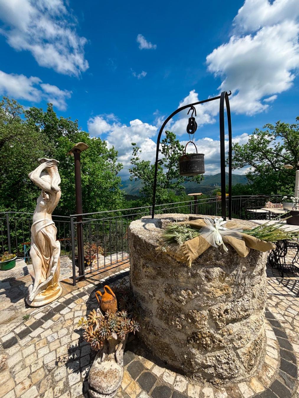 Agriturismo Le Faeta アルピーノ エクステリア 写真