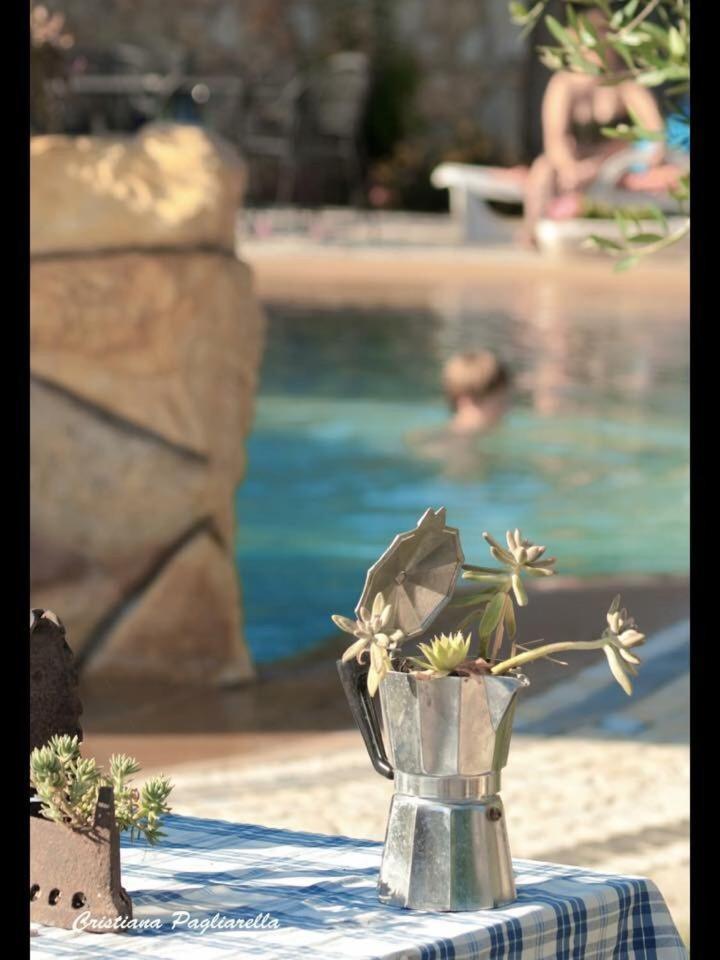 Agriturismo Le Faeta アルピーノ エクステリア 写真